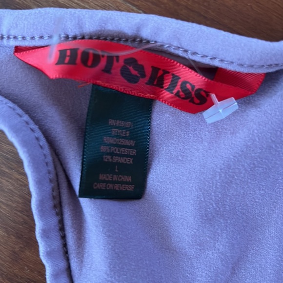 Hot kiss, body con dress - Picture 2 of 3